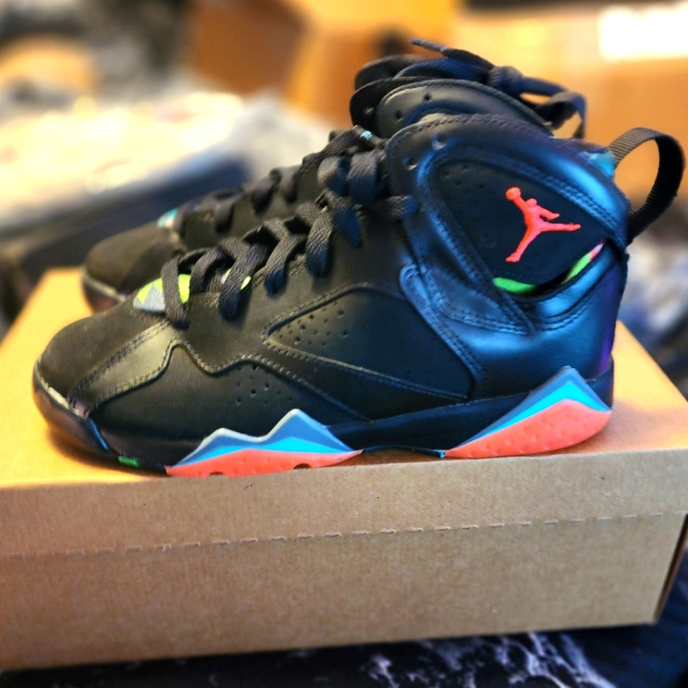 Jordan Retro 7 "Barcelona Nights"